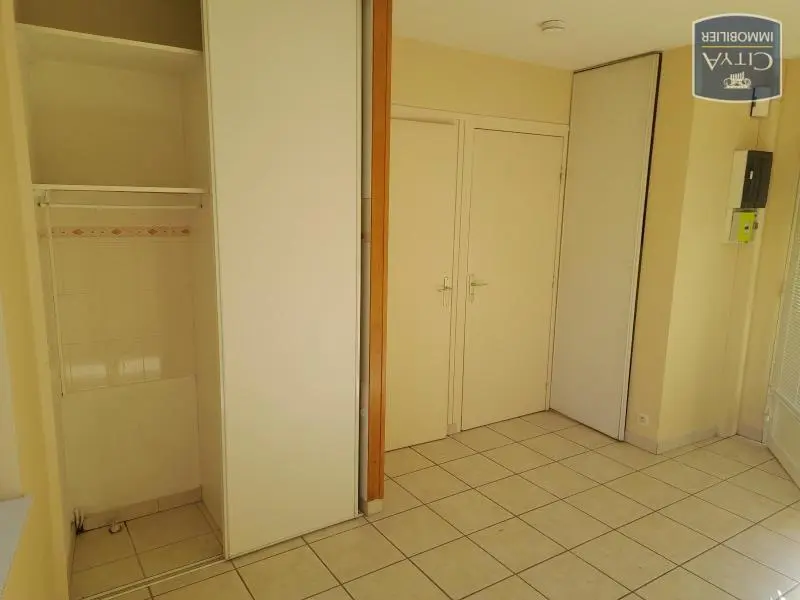 Photo 3 Appartement 1 pièce 24.28m²