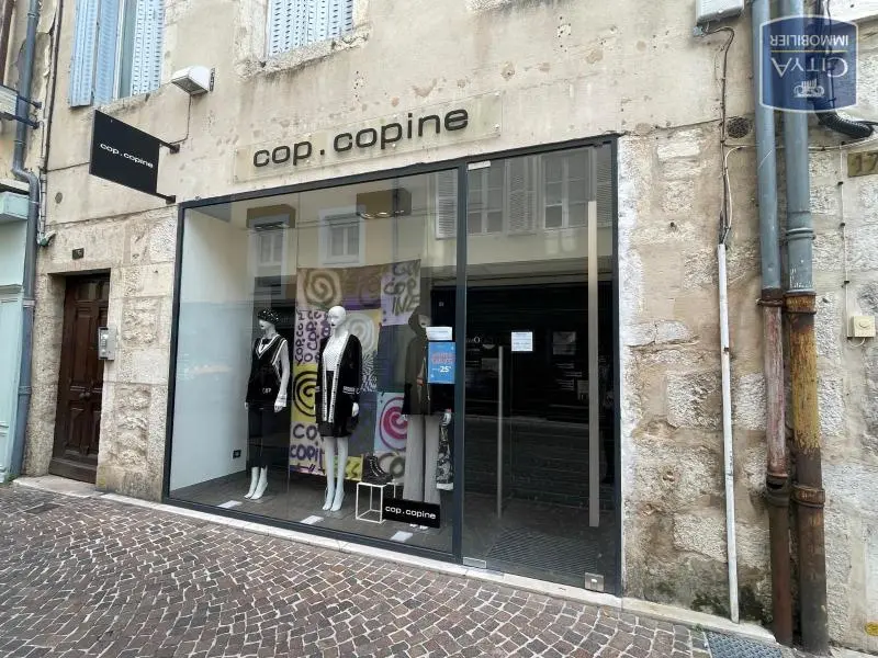 Photo 1 local commercial Bourg-en-Bresse
