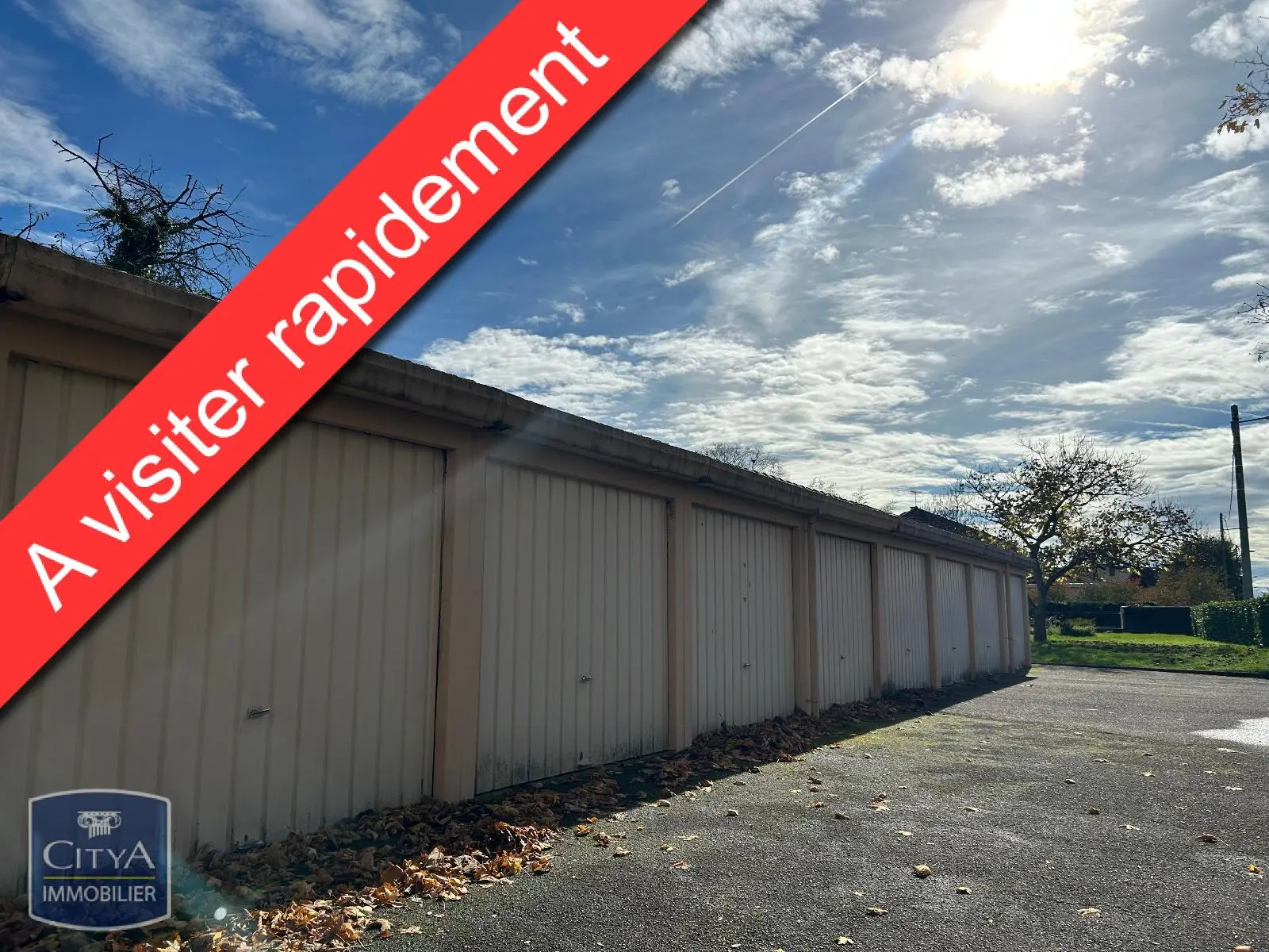Photo 1 Parking 12m²