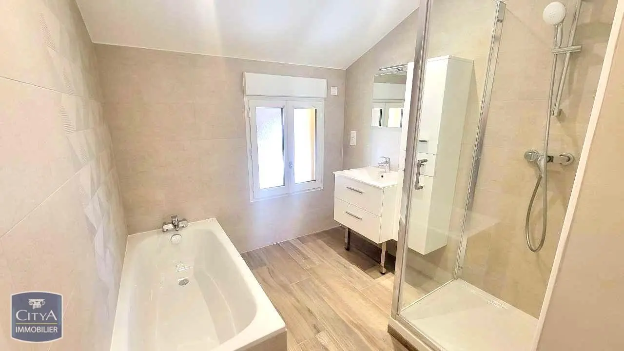 Photo 12 Appartement 6 pièces 147.76m²