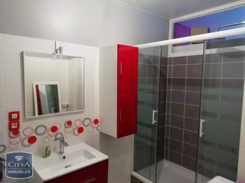 Illustration pour Appartement 2 pièces 56m² Photo Appartement 2 pièces 56m²