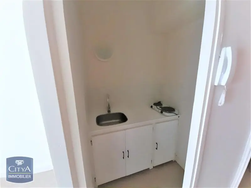 Photo 3 Appartement 1 pièce 24.29m²