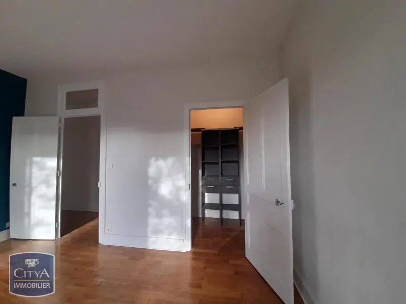 Photo 4 Appartement 3 pièces 109.96m²