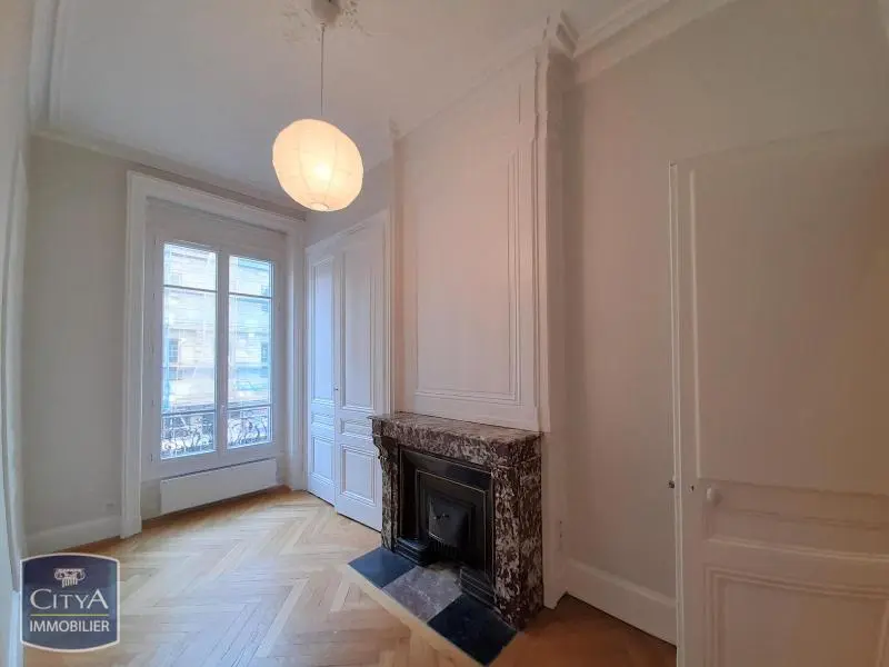 Photo 8 Appartement 6 pièces 170.19m²