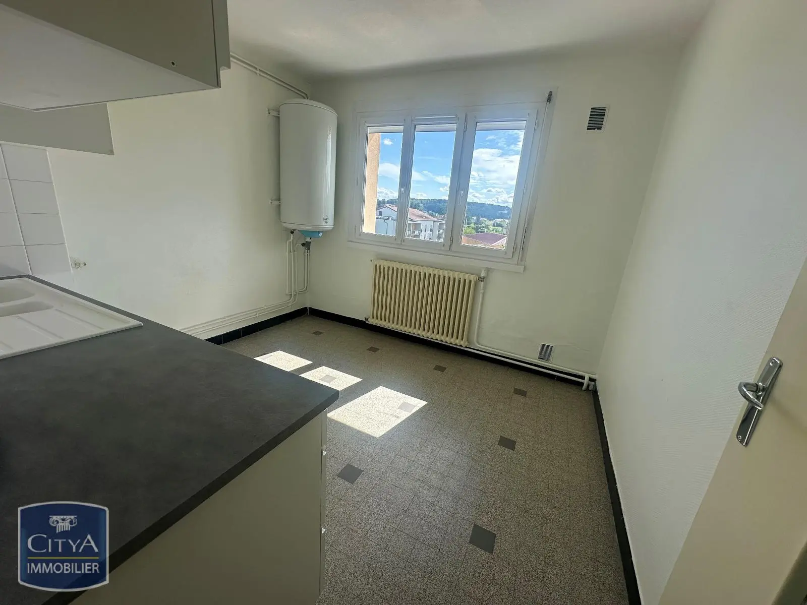 Photo 2 appartement Bourg-en-Bresse