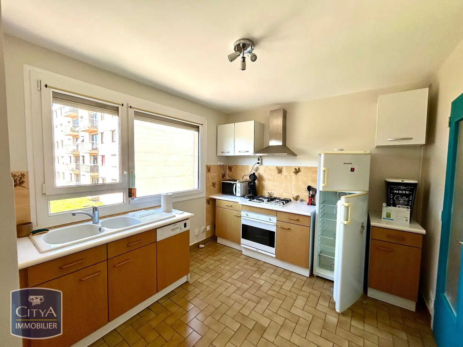 Photo 1 Appartement 3 pièces 63.97m²