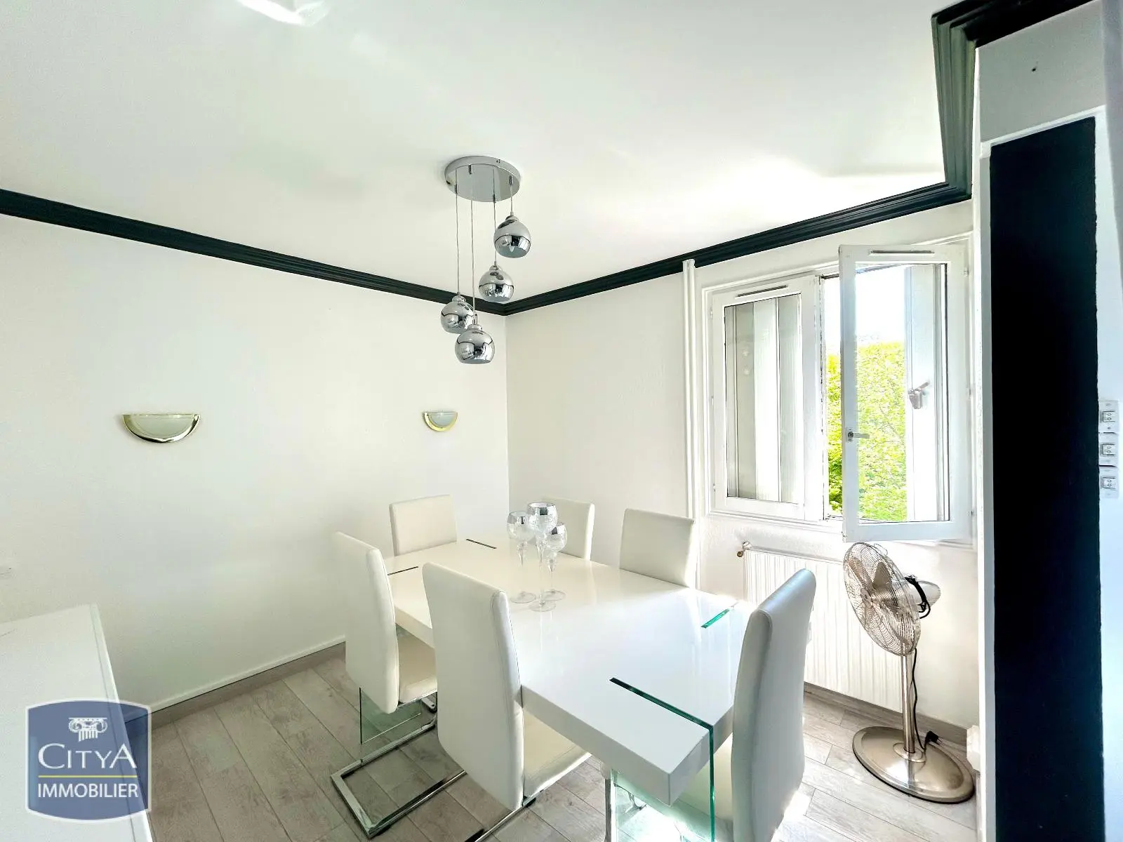 Photo 4 Appartement 5 pièces 91.68m²