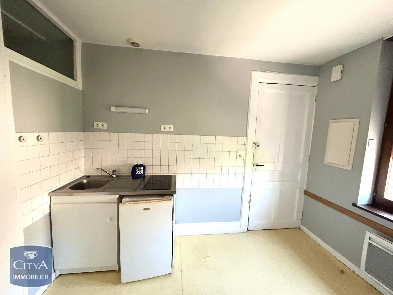 Photo 3 Appartement 1 pièce 28.66m²