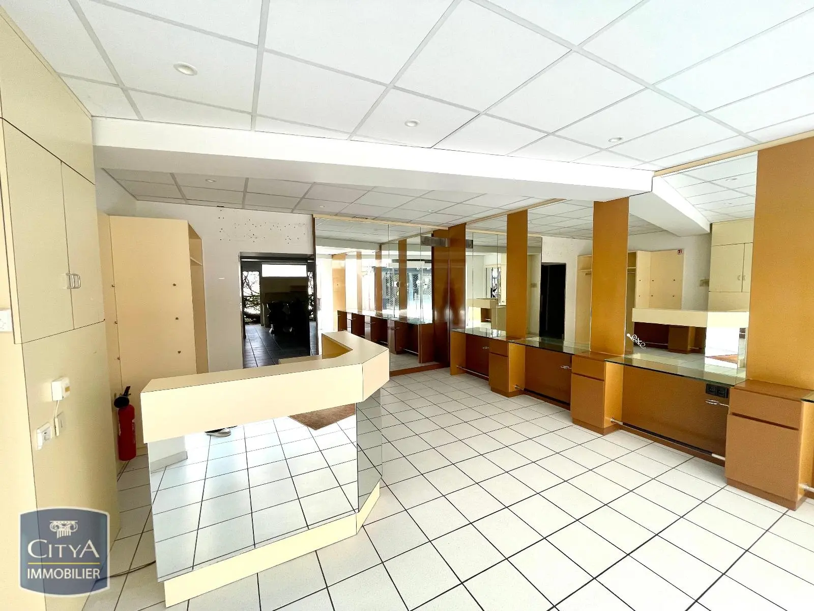 Photo 3 Local Commercial