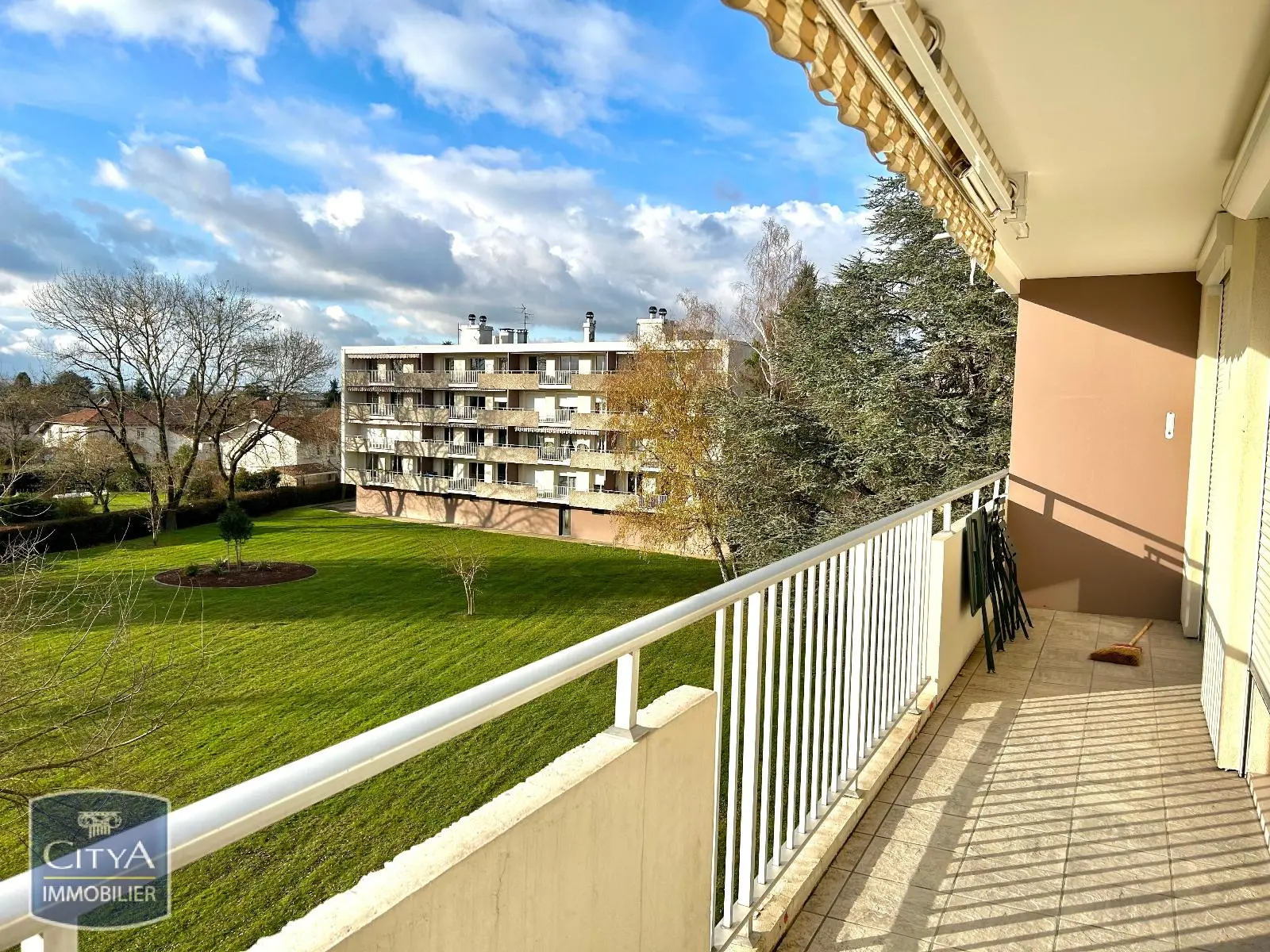 Photo 8 Appartement 4 pièces 99.71m²