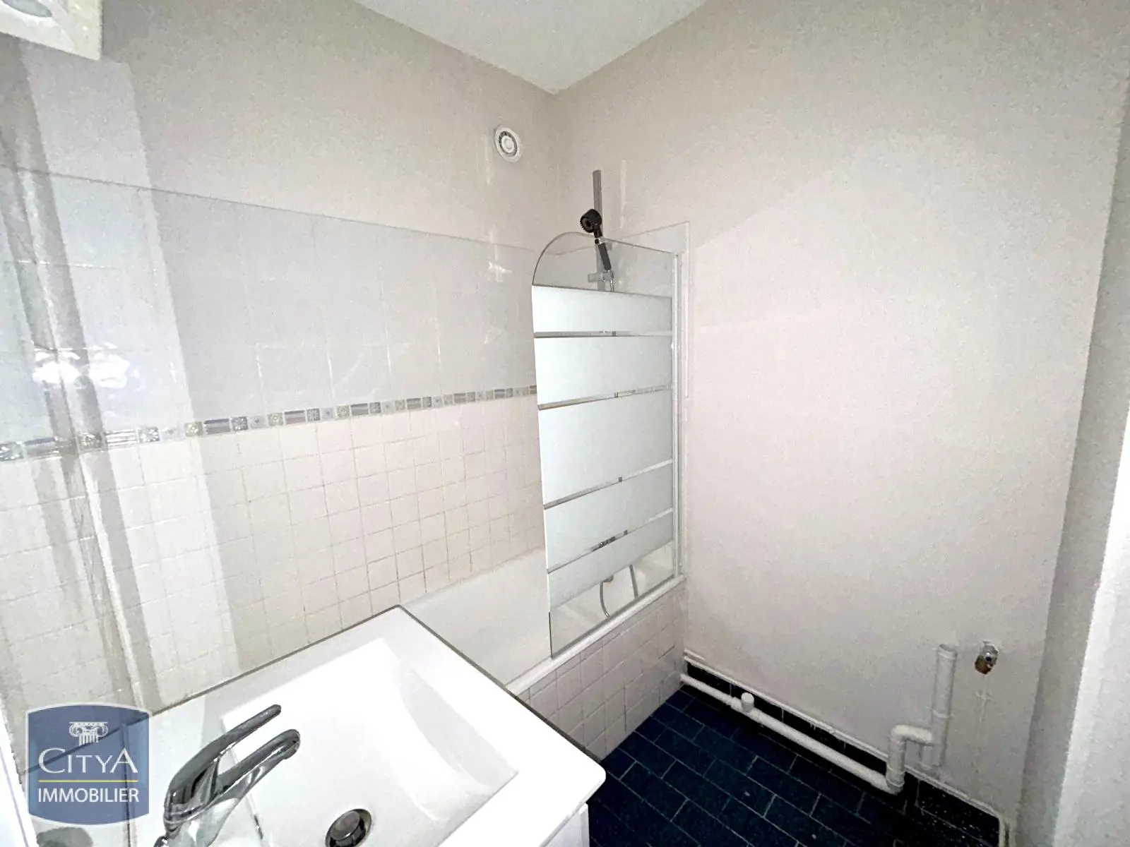 Photo 6 Appartement 1 pièce 32.16m²