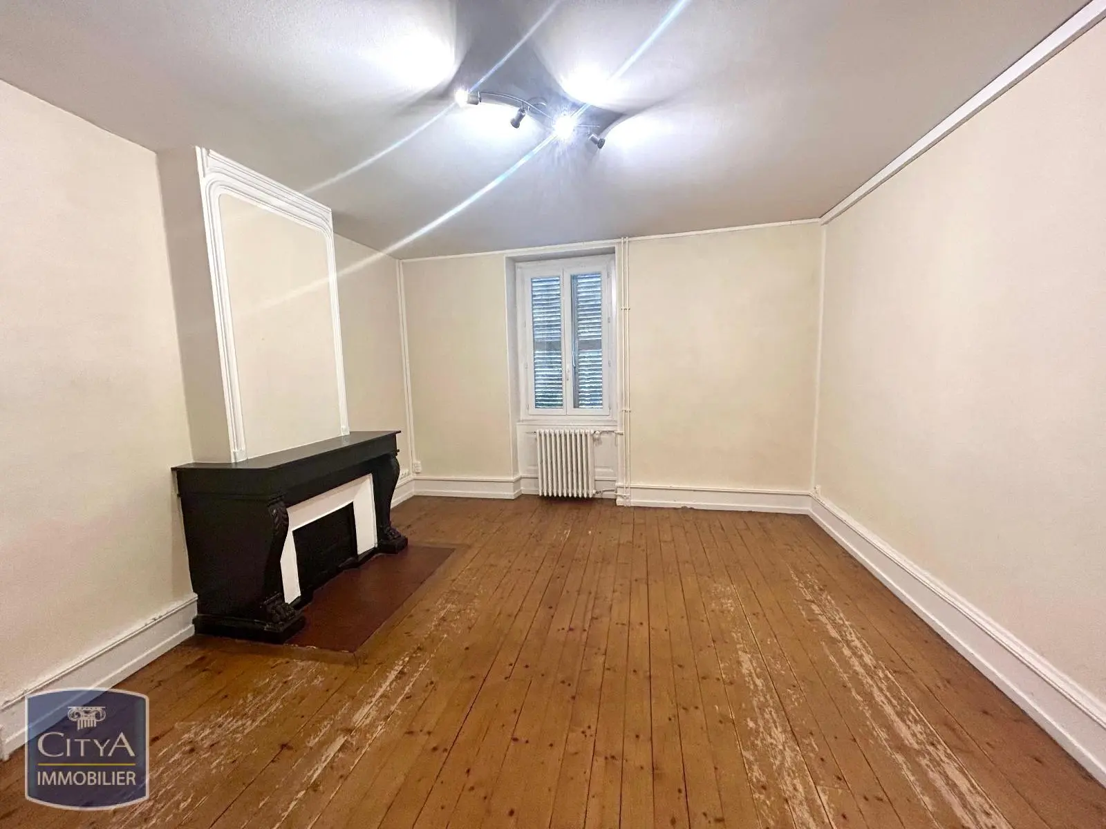 Photo 4 Local Professionnel