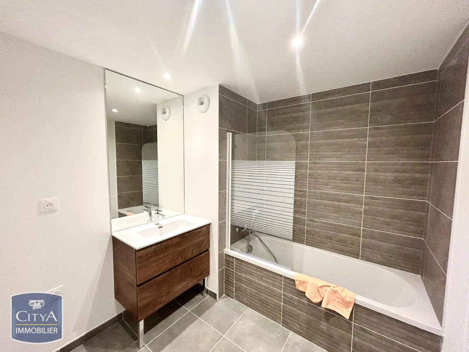 Photo 5 Appartement 2 pièces 51.36m²