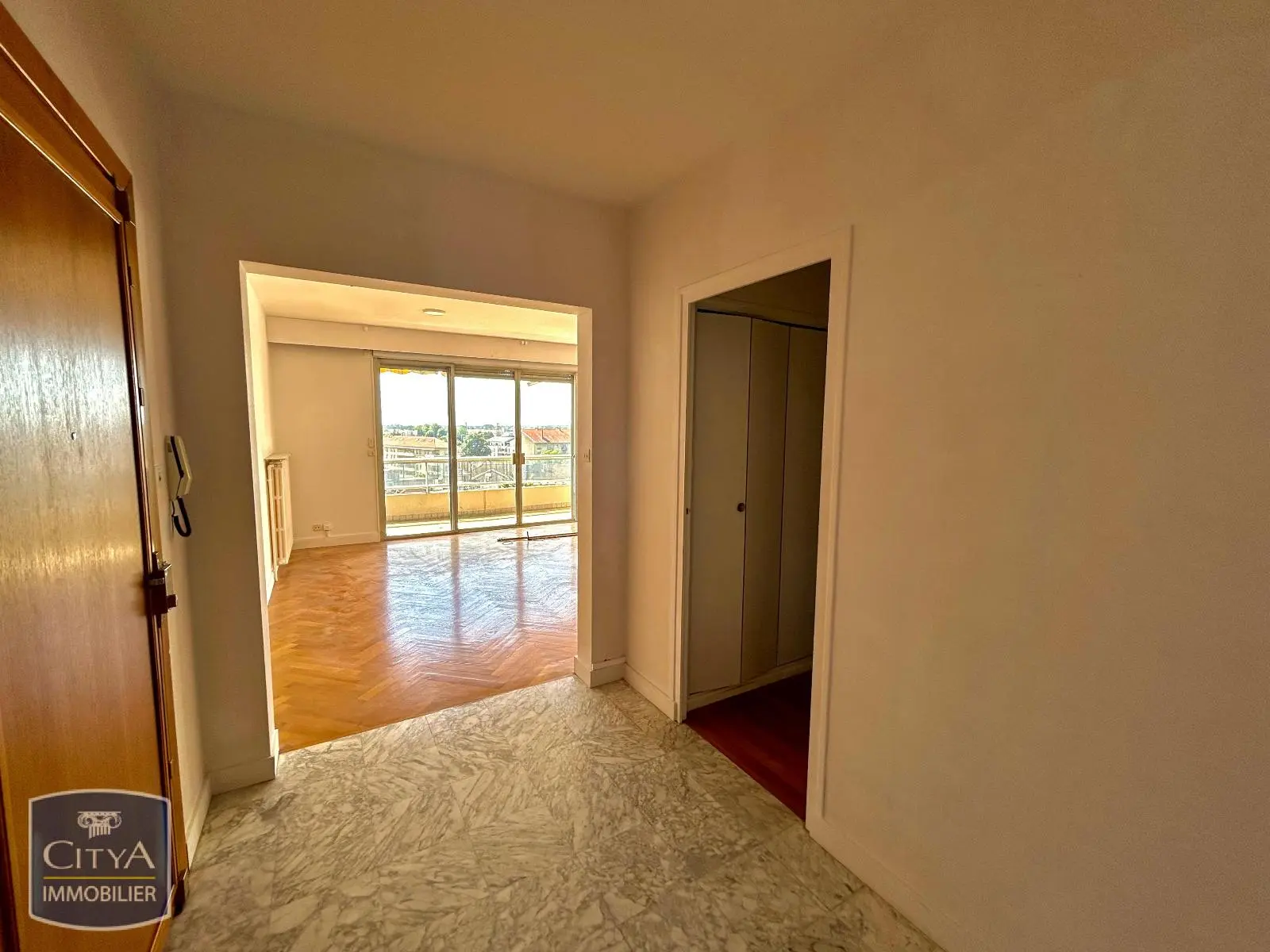 Photo 7 Appartement 2 pièces 63.38m²