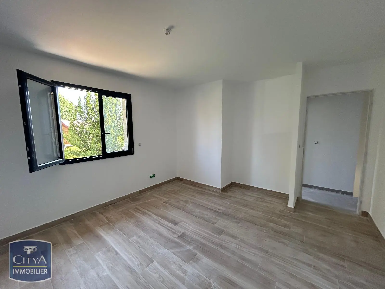 Photo 12 Maison 4 pièces 107.68m²
