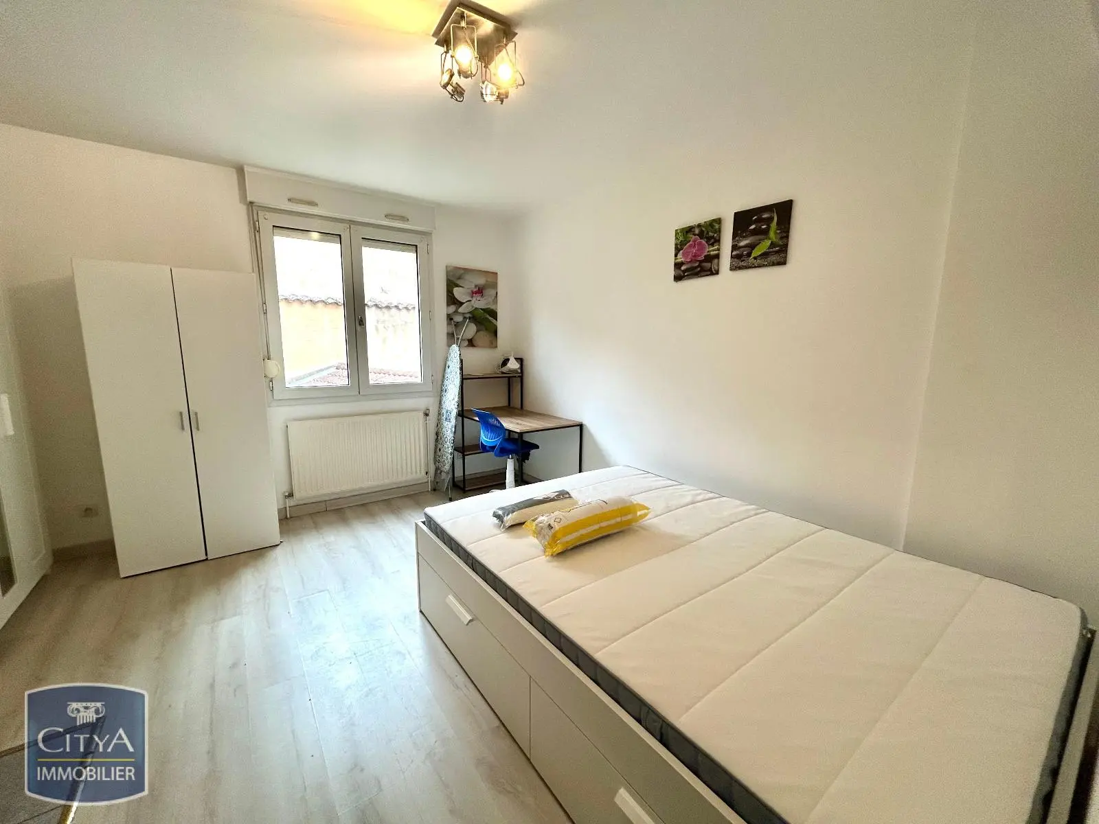 Photo 2 Appartement 1 pièce 14.16m²