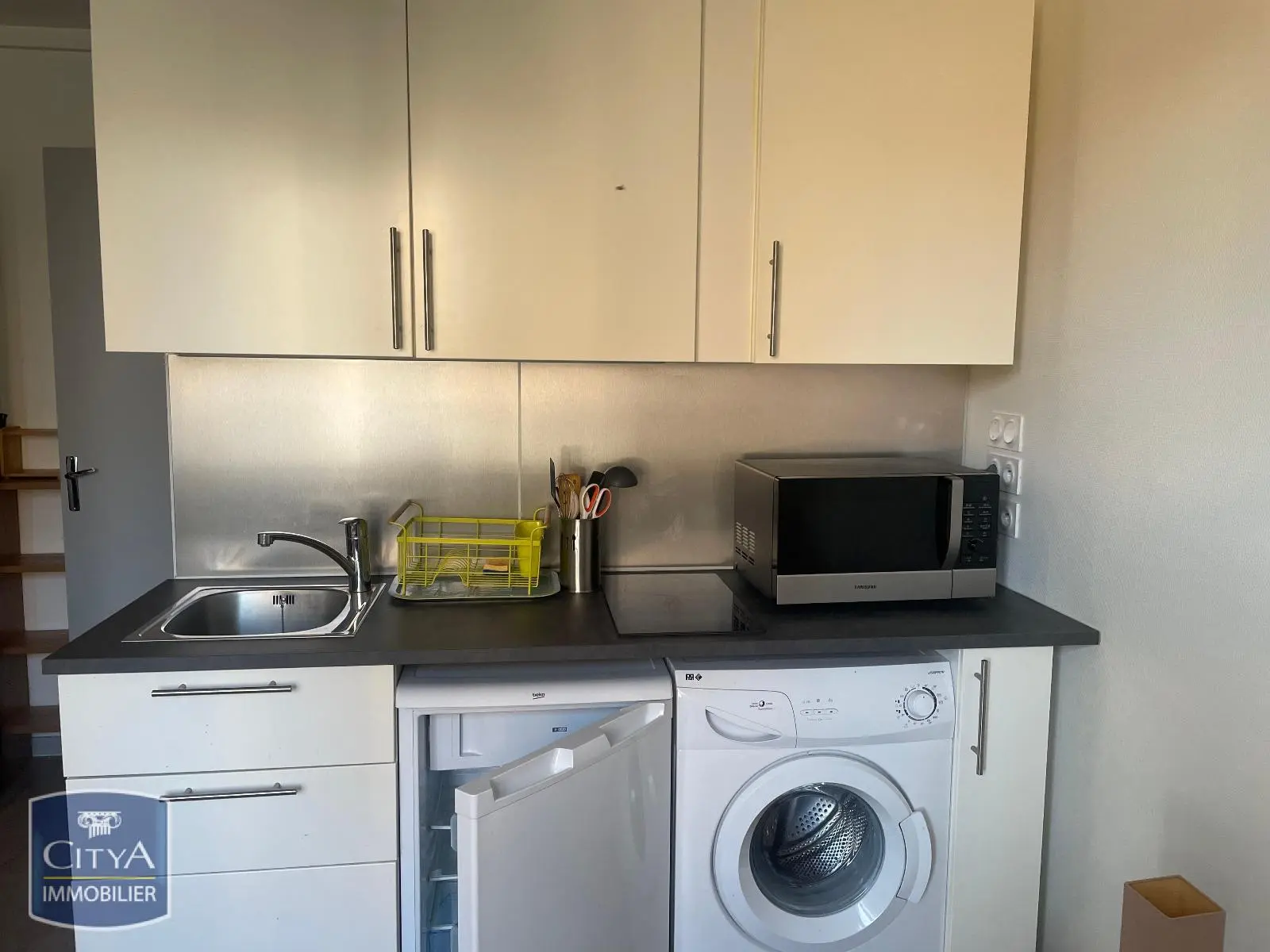 Photo 2 Appartement 1 pièce 16.59m²