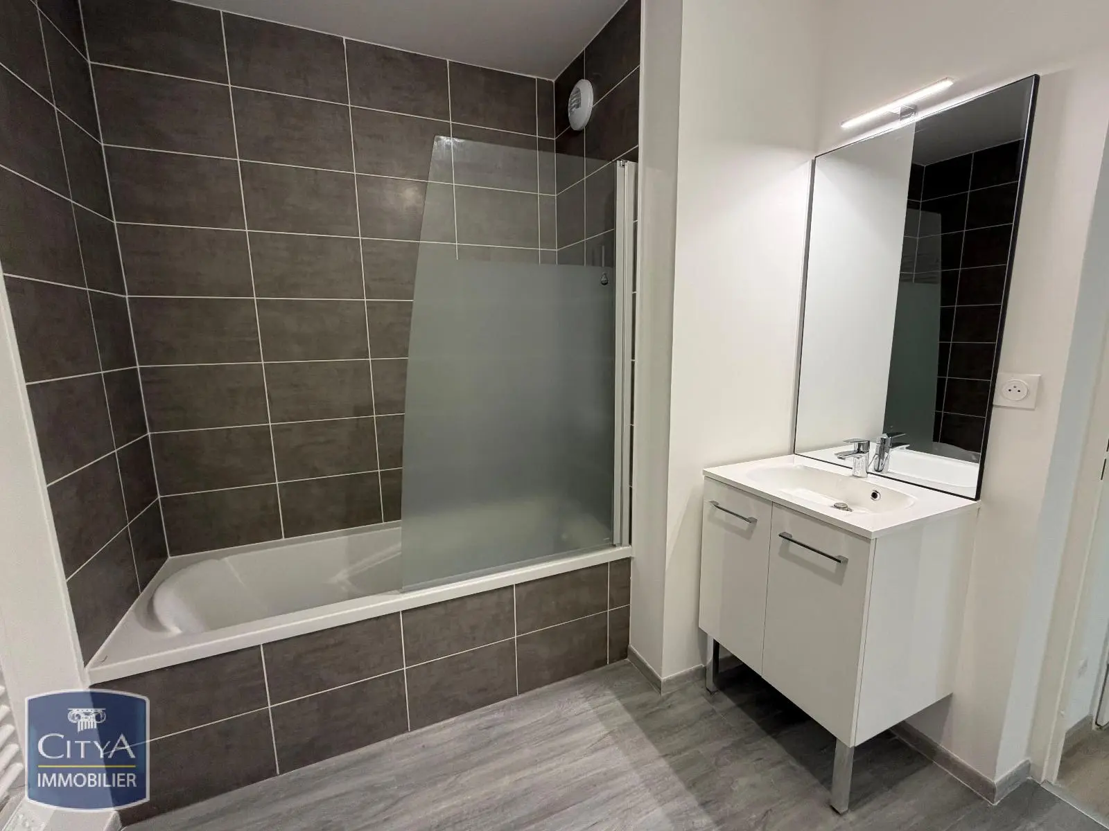 Photo 7 Appartement 2 pièces 48m²