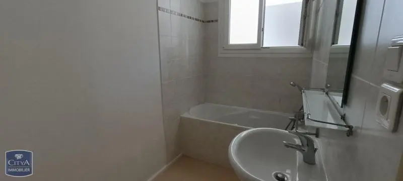 Photo 7 Appartement 4 pièces 74.84m²