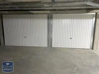 Photo 1 Parking