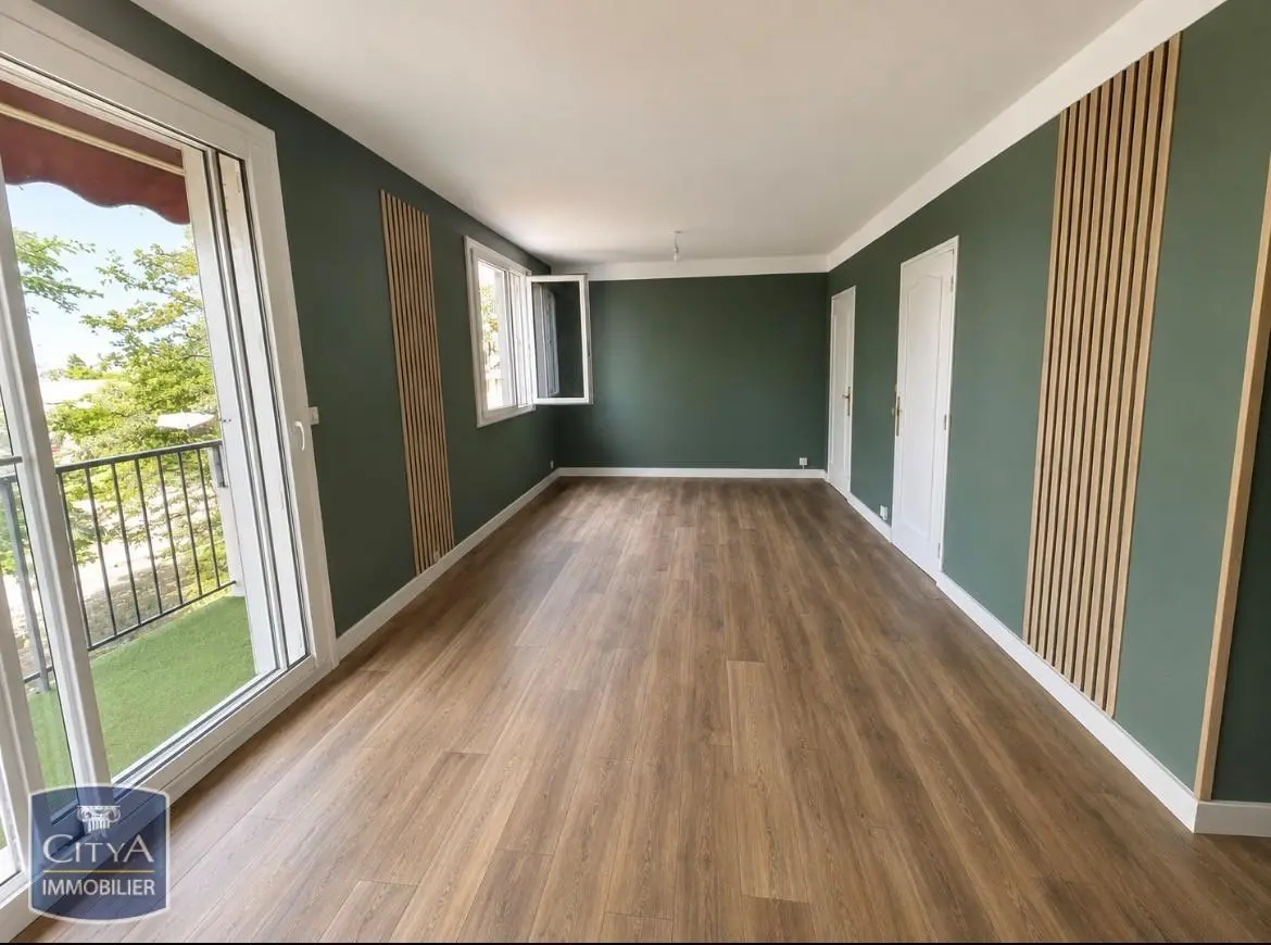 Photo 1 Appartement 4 pièces 65.7m²