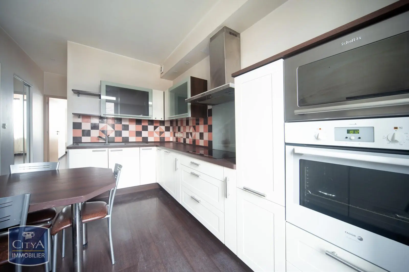 Photo 2 Appartement 4 pièces 85m²