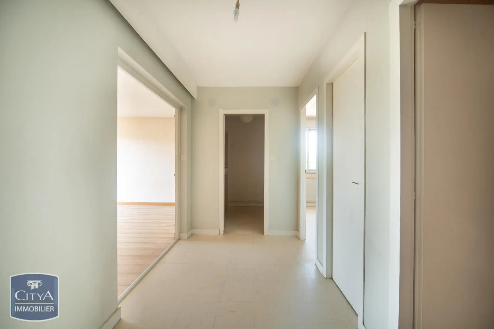 Photo 6 Appartement 1 pièce 38.44m²