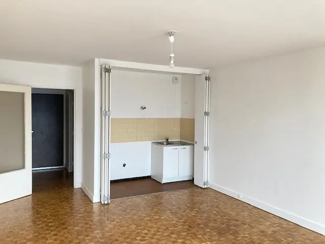 Photo 2 Appartement 1 pièce 33.16m²