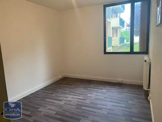 Illustration pour Appartement 1 pièce 12.78m² Photo Appartement 1 pièce 12.78m²
