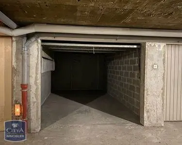 Photo 1 Parking