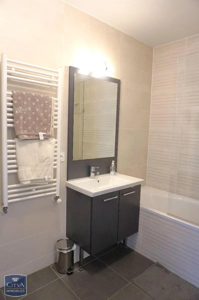 Photo 7 Appartement 4 pièces 77.79m²