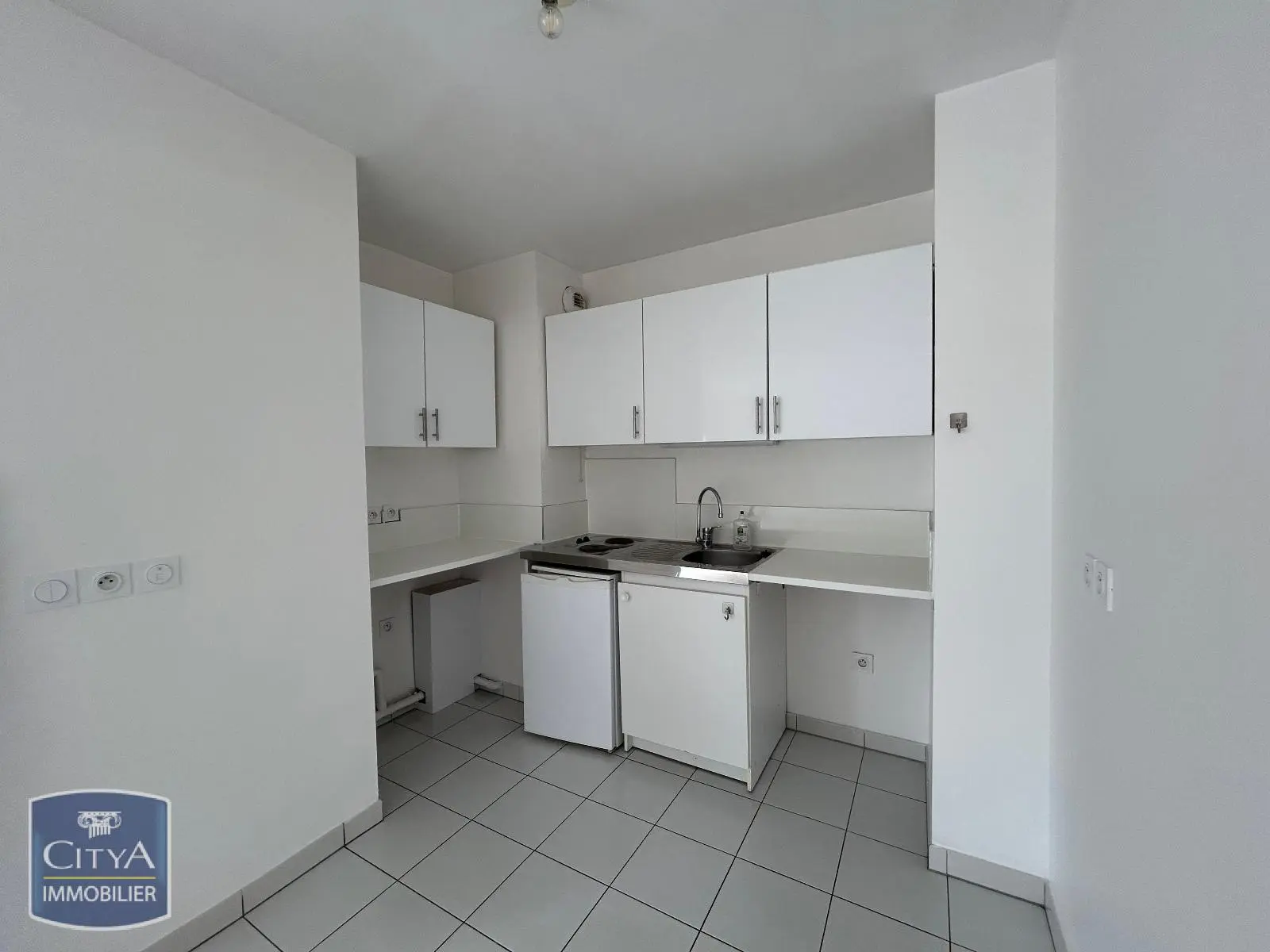 Photo 2 Appartement 1 pièce 38.96m²