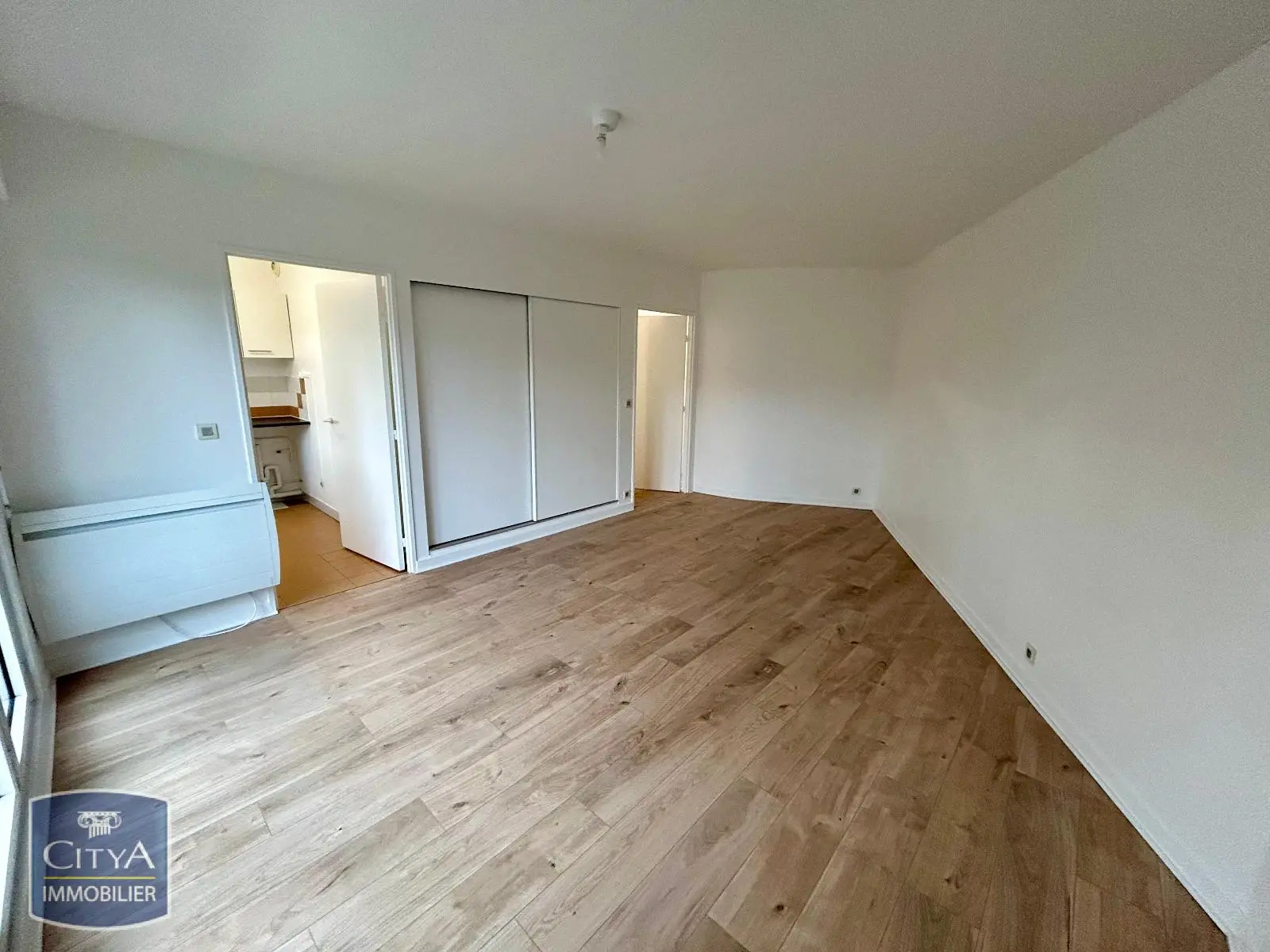 Photo 1 Appartement 1 pièce 34.9m²