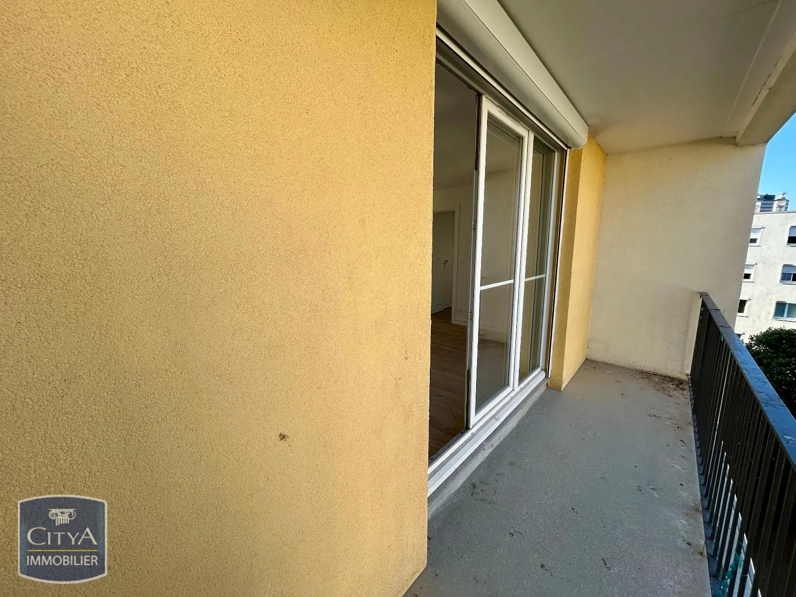 Rosny-sous-Bois (93110) Appartement 2 pièces 49.89m² photo 2