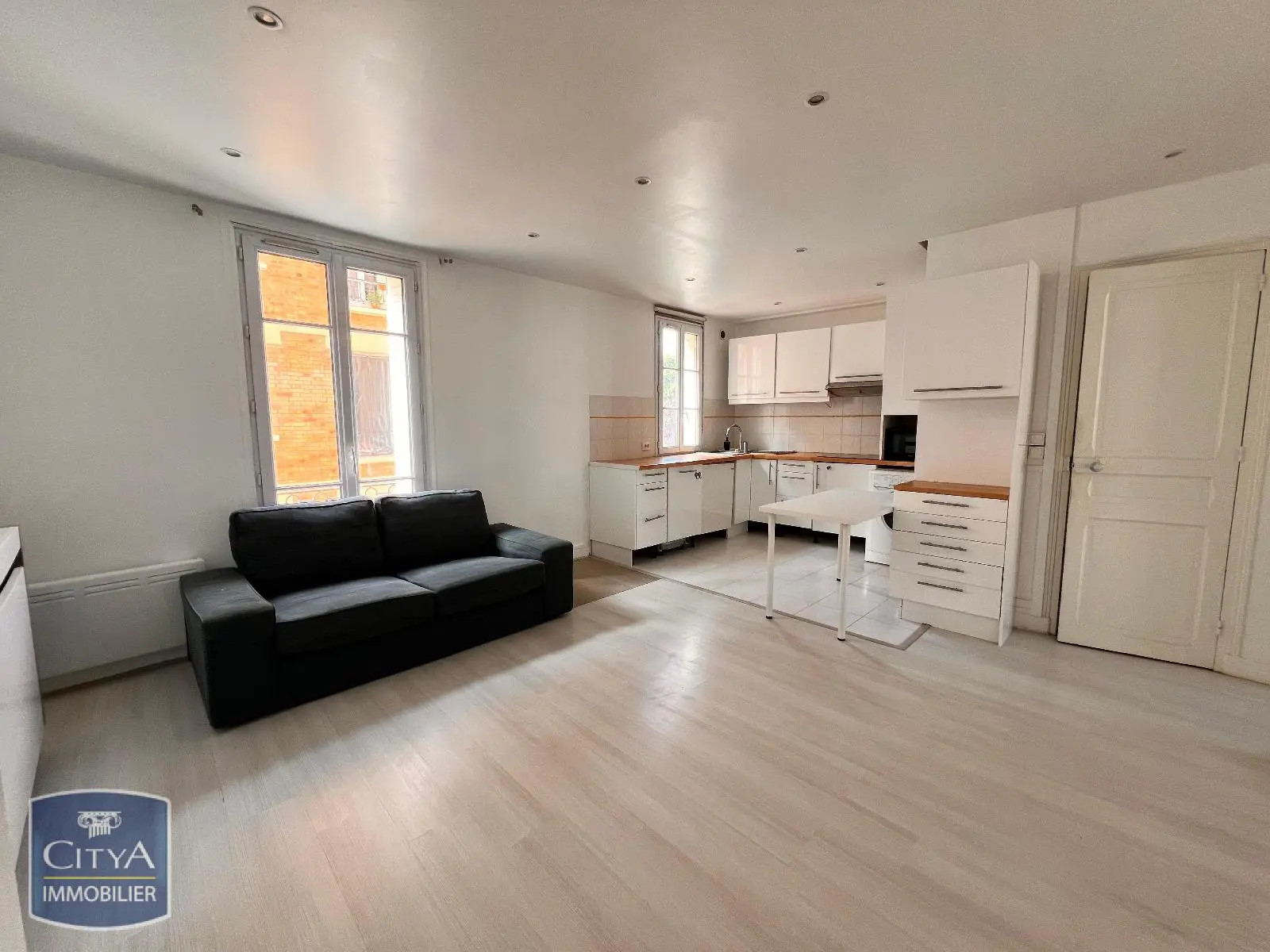 Photo 1 Appartement 2 pièces 37.82m²