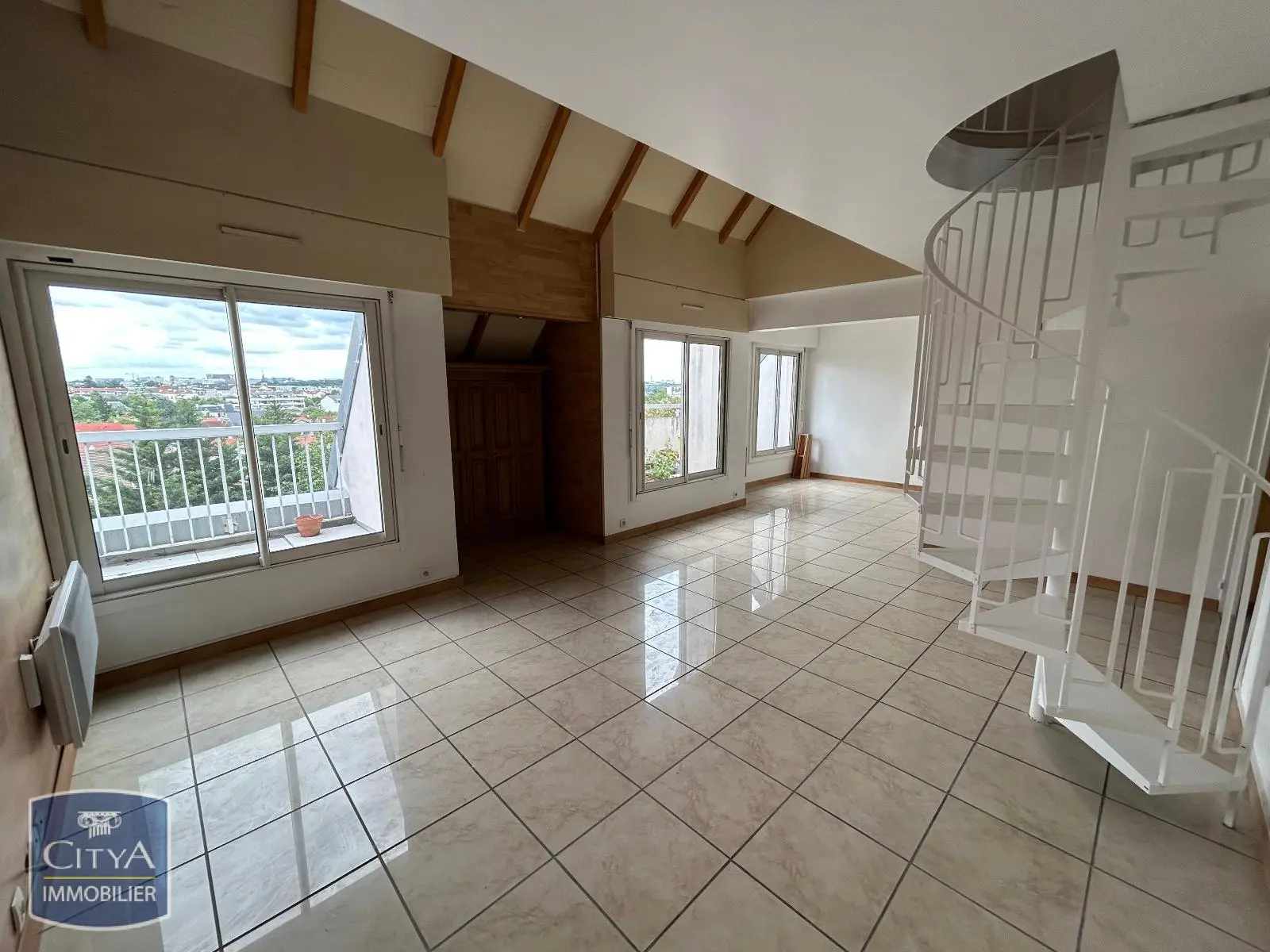 Photo 1 Appartement 3 pièces 89.71m²