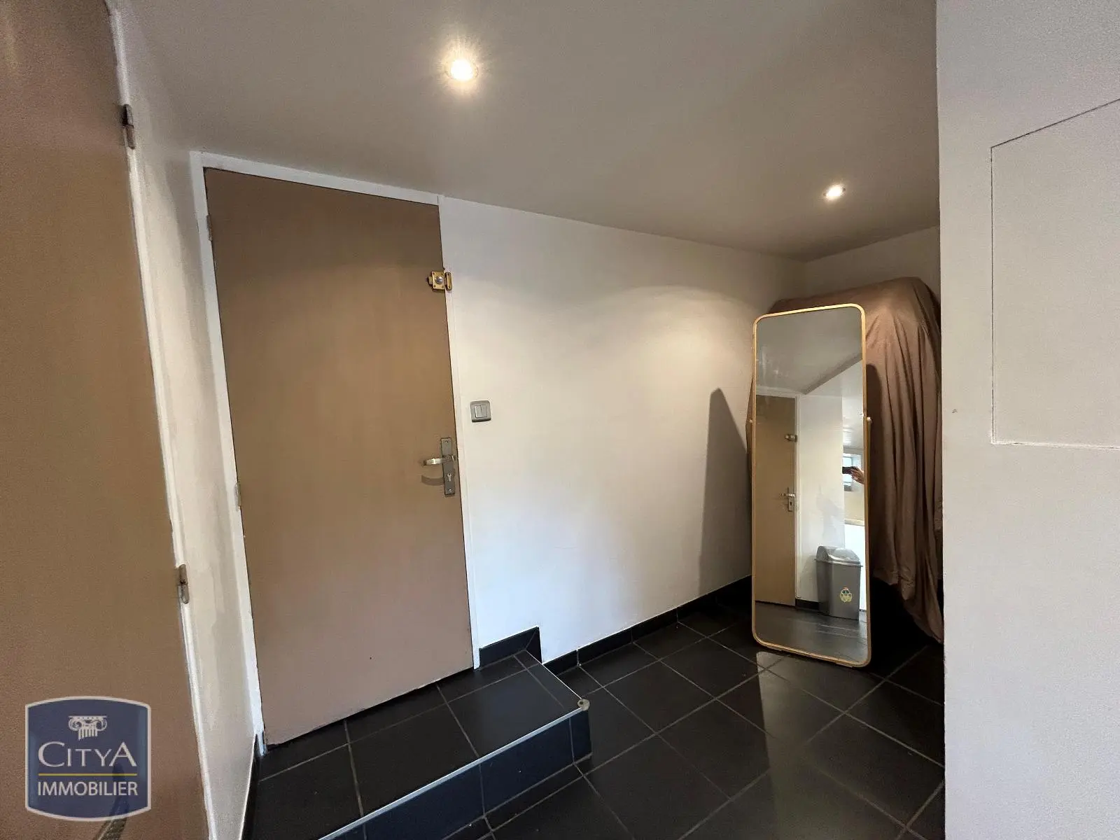 Photo 5 Appartement 1 pièce 27m²