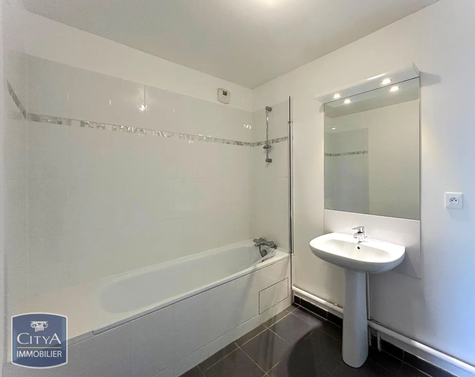Photo 4 Appartement 2 pièces 54.99m²