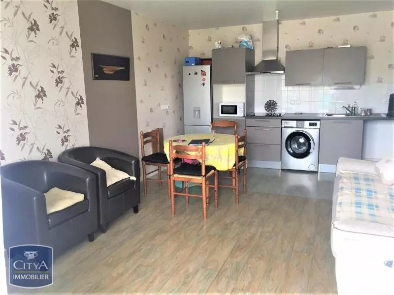 Illustration pour Appartement 2 pièces 46m² Photo Appartement 2 pièces 46m²