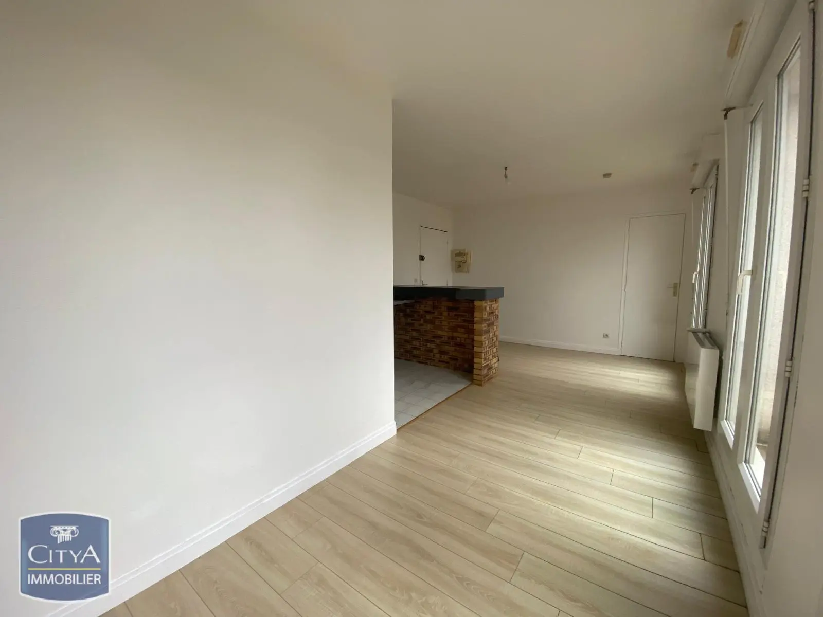 Photo 3 Appartement 1 pièce 25.12m²