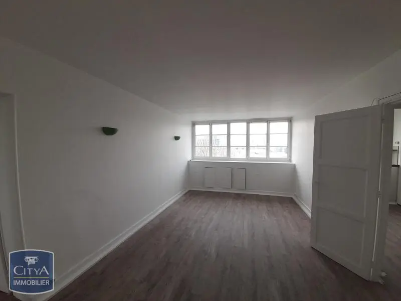 Créteil (94000) Appartement 4 pièces 63.41m² photo 2