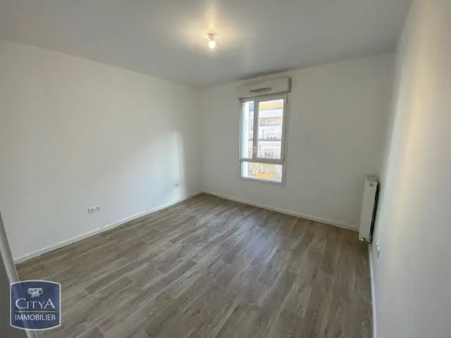 Photo 5 appartement Aubervilliers
