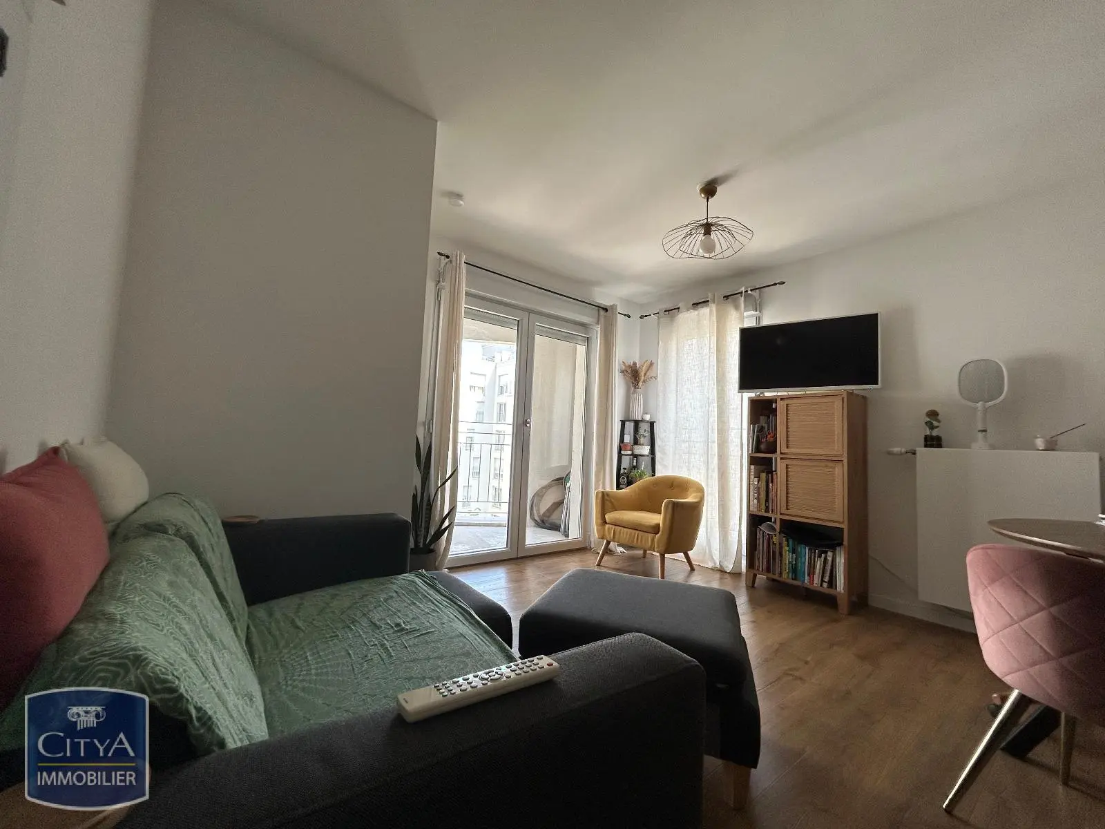 Photo 2 Appartement 2 pièces 41.82m²