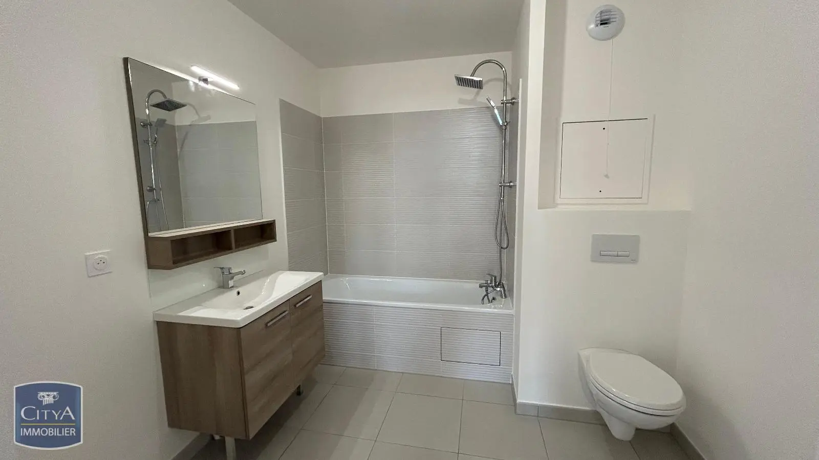 Photo 5 Appartement 1 pièce 35.76m²