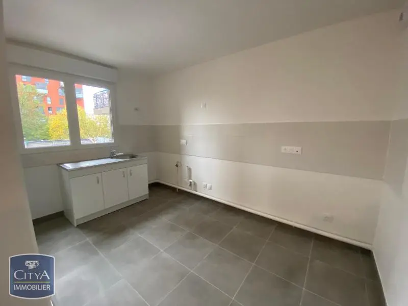 Photo 3 Appartement 4 pièces 95m²