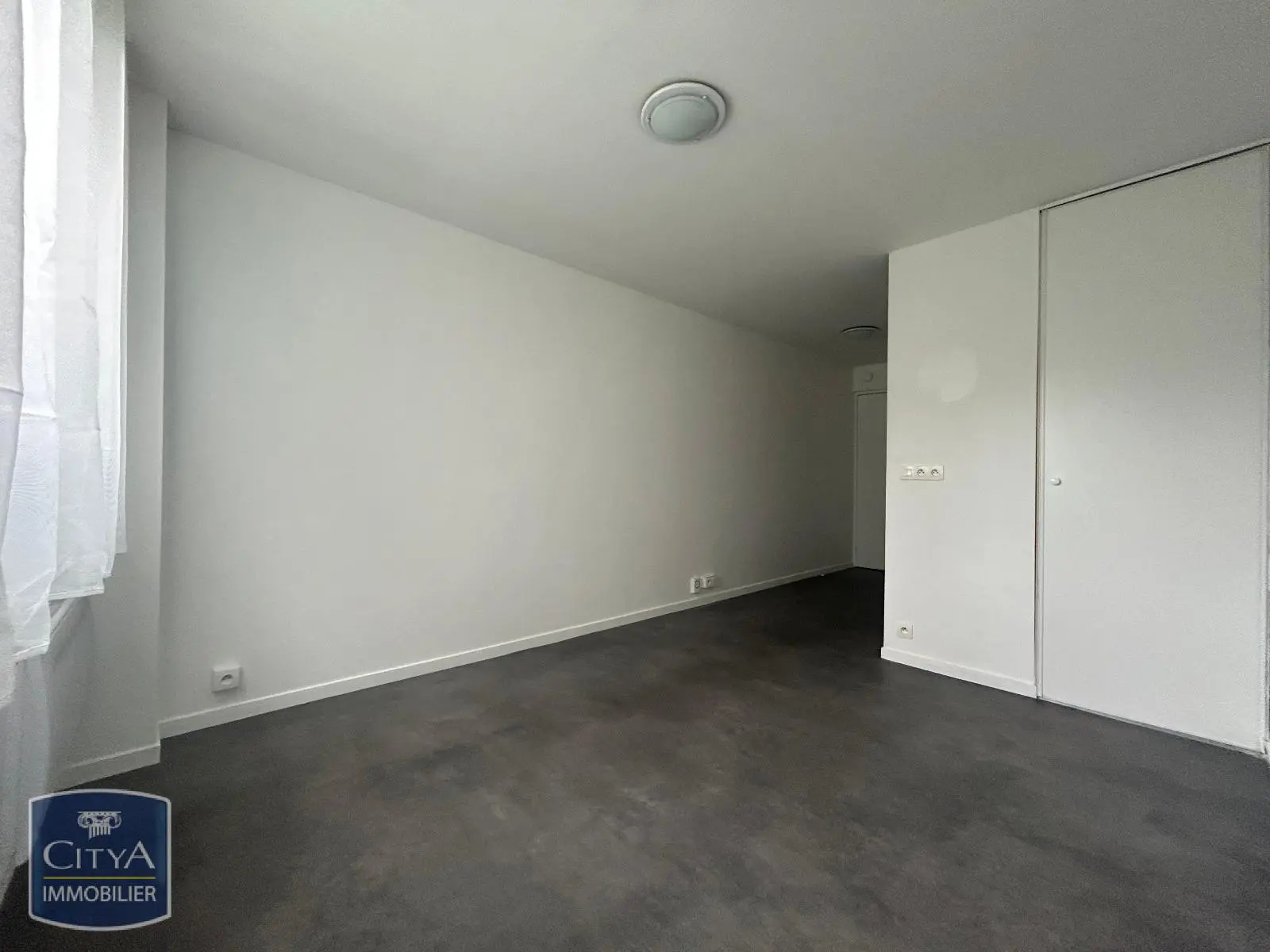 Photo 3 Appartement 1 pièce 18.21m²