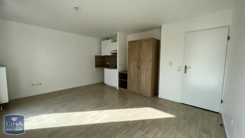 Photo 3 Appartement 1 pièce 28.25m²