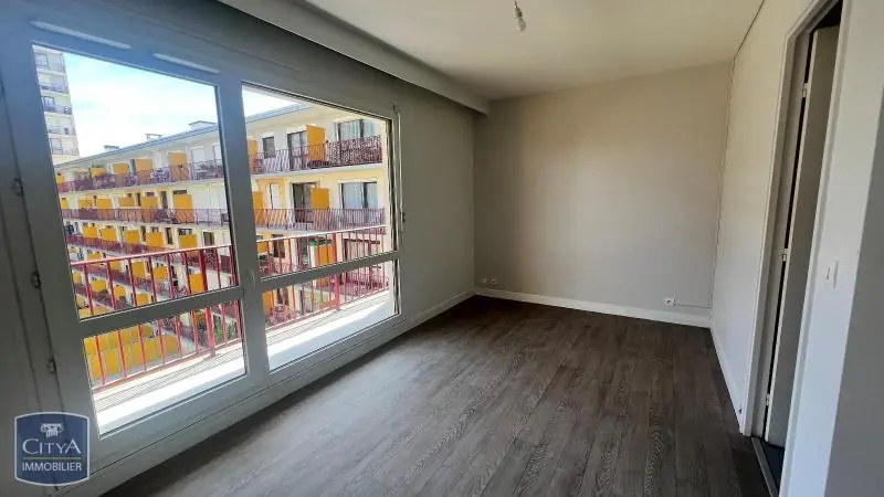 Photo 1 Appartement 1 pièce 21.11m²