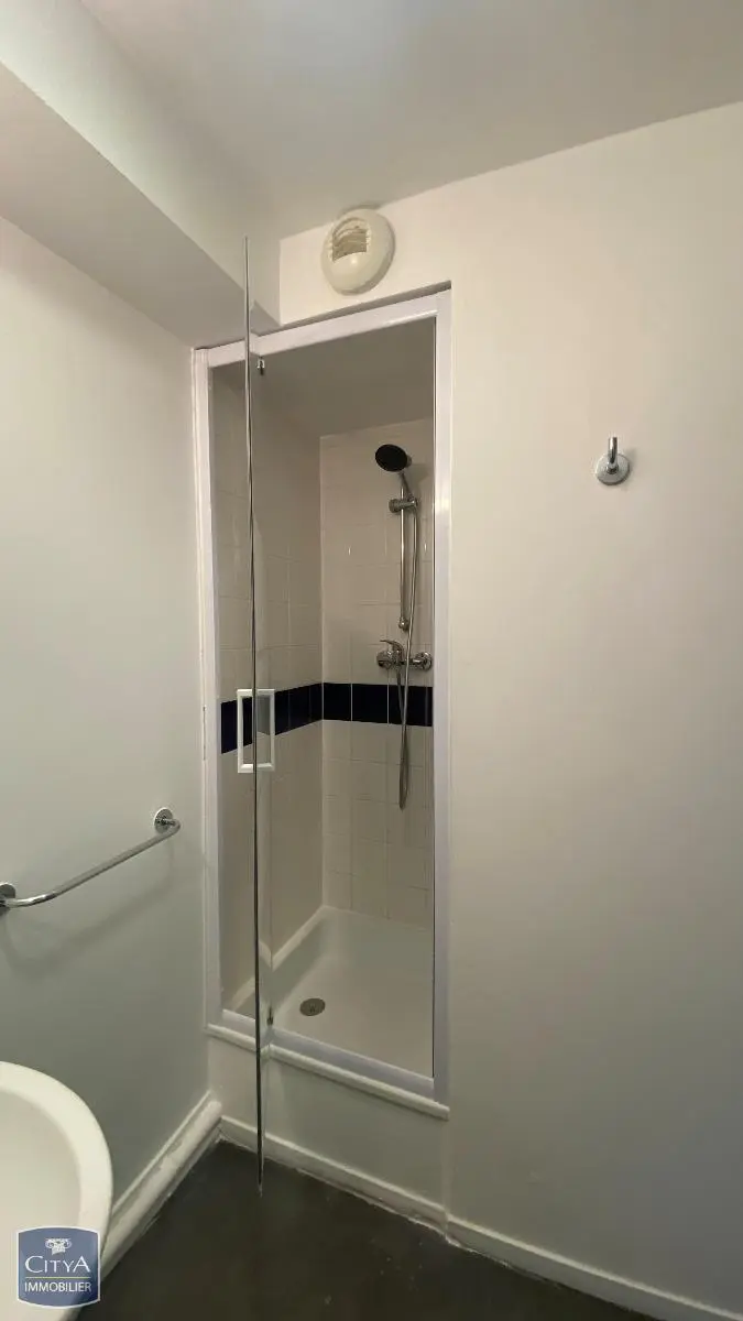 Photo 4 Appartement 1 pièce 18.21m²