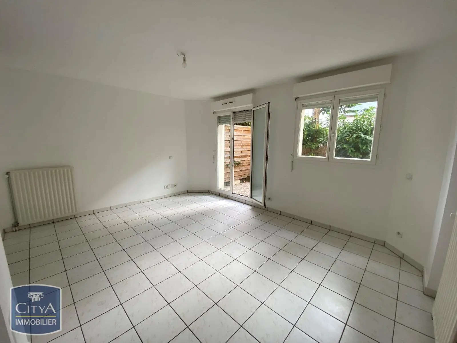 Photo 1 Appartement 1 pièce 30.07m²